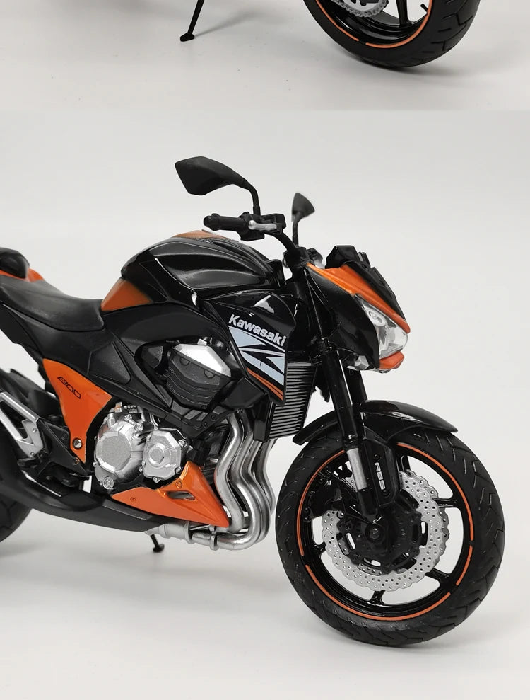 KAWASAKI NINJA Z800 - Moto de aleación 1:12