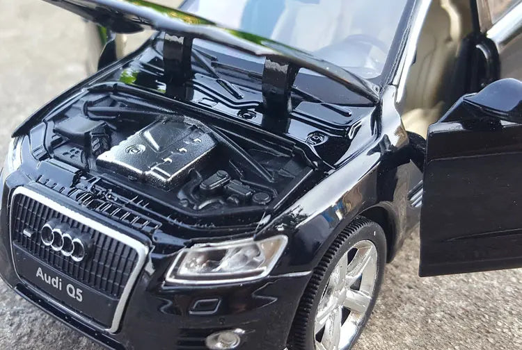 AUDI Q5 - Coche de aleación 1:32