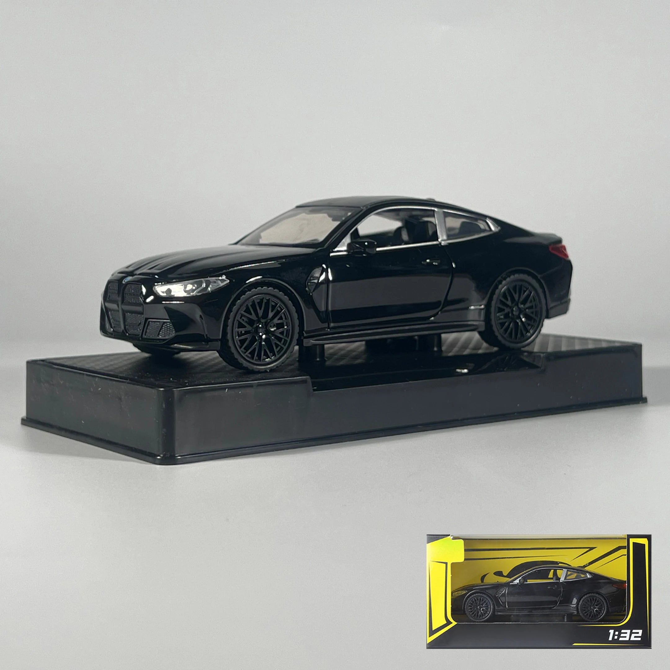 BMW M4 G82 - Coche de aleación 1:32