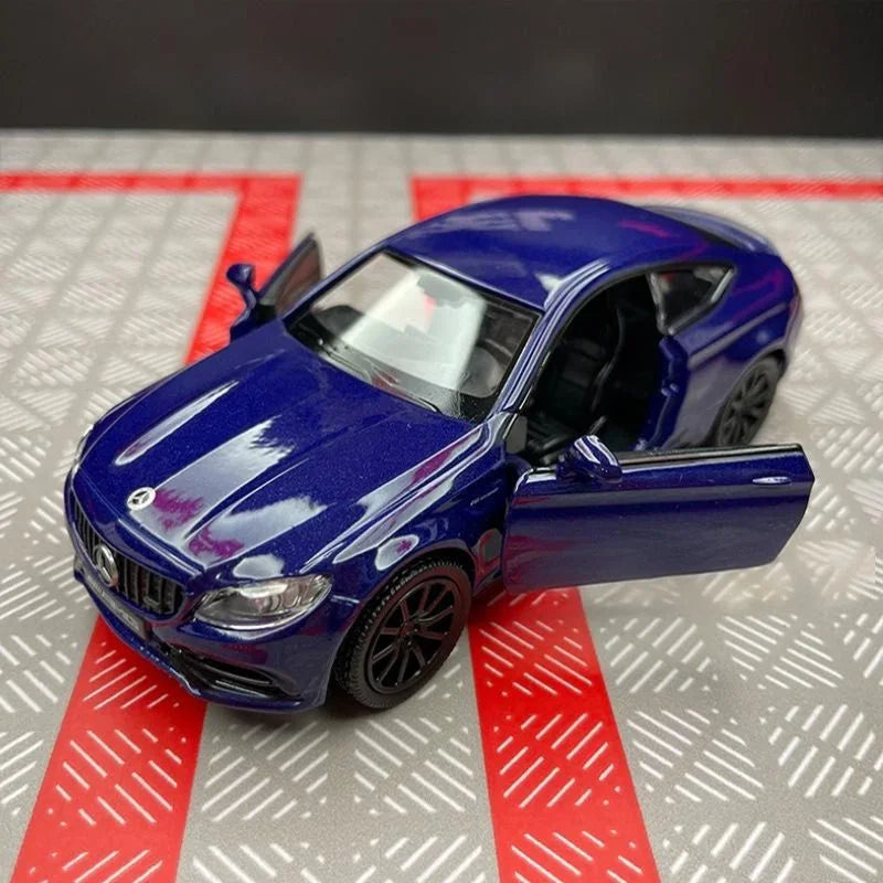 MERCEDES BENZ AMG C63S - Coche de aleación 1:36
