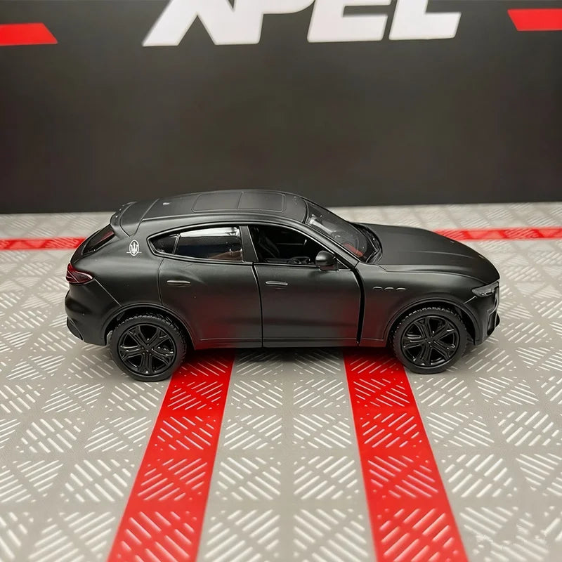 MASERATI LEVANTE - Coche de aleación 1:36