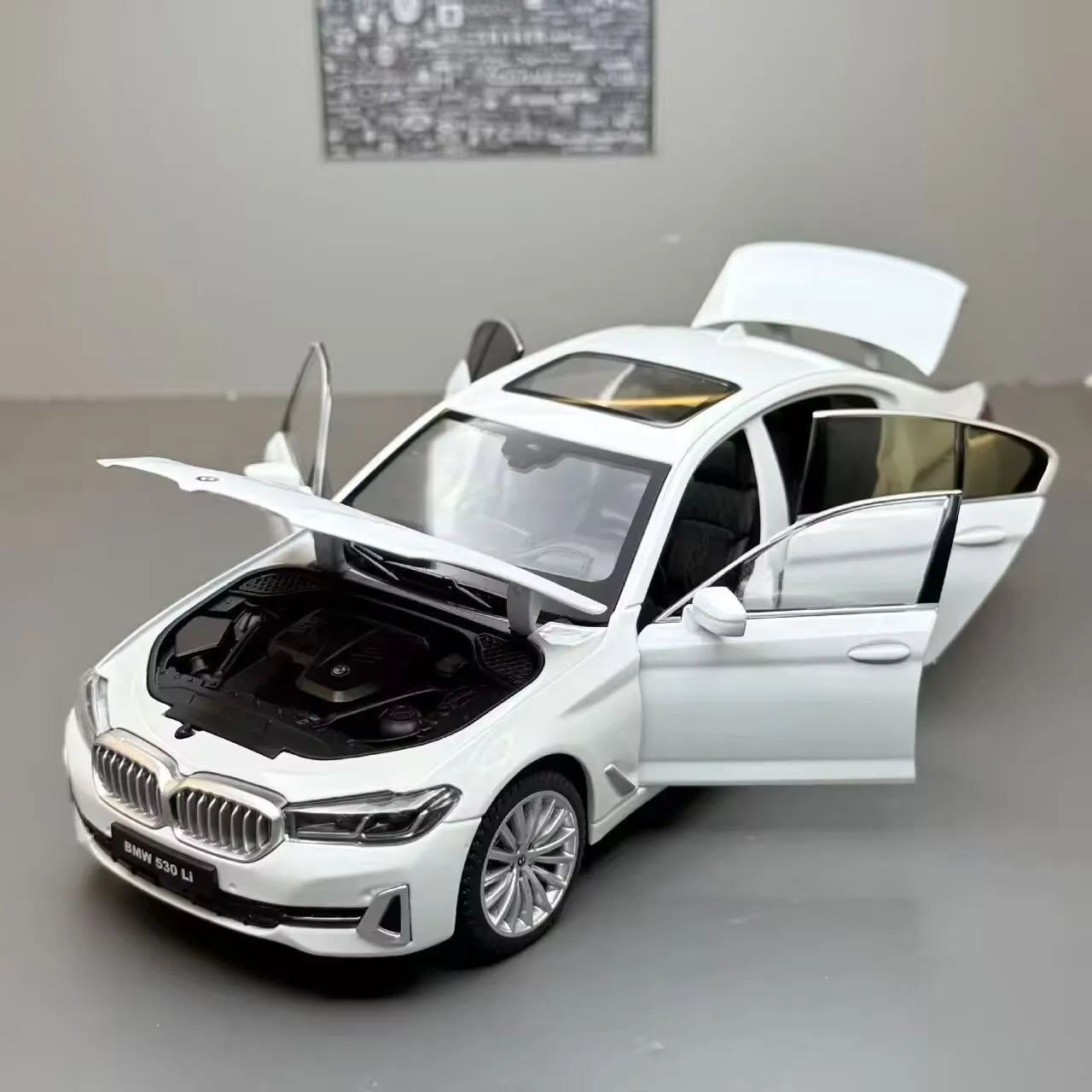 BMW SERIE 5 - Coche de aleación 1:18