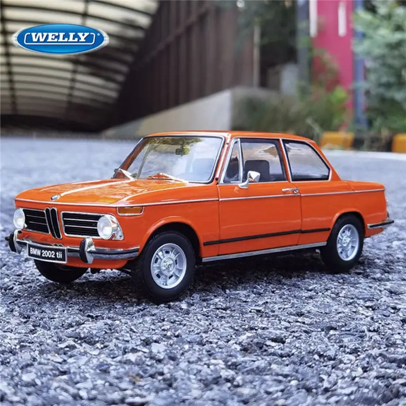 BMW 2002 TI - Coche de aleación 1:24