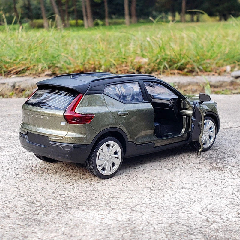 VOLVO XC40 - Coche de aleación 1:32