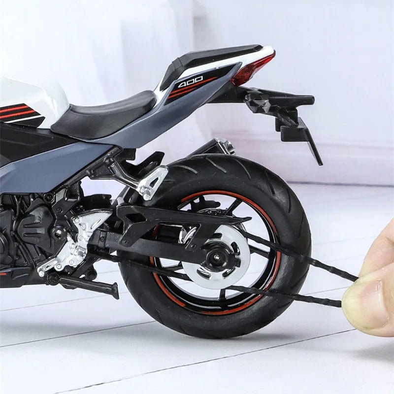KAWASAKI NINJA 4000 - Moto de aleación 1:12