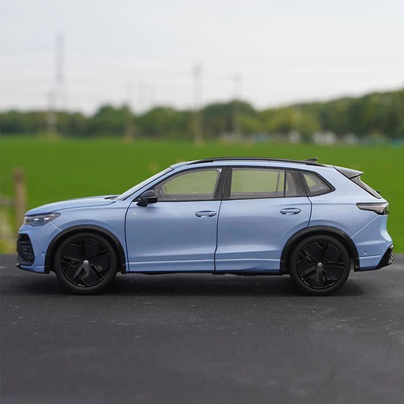 VOLKSWAGEN TIGUAN L PRO - Coche de aleación 1:18