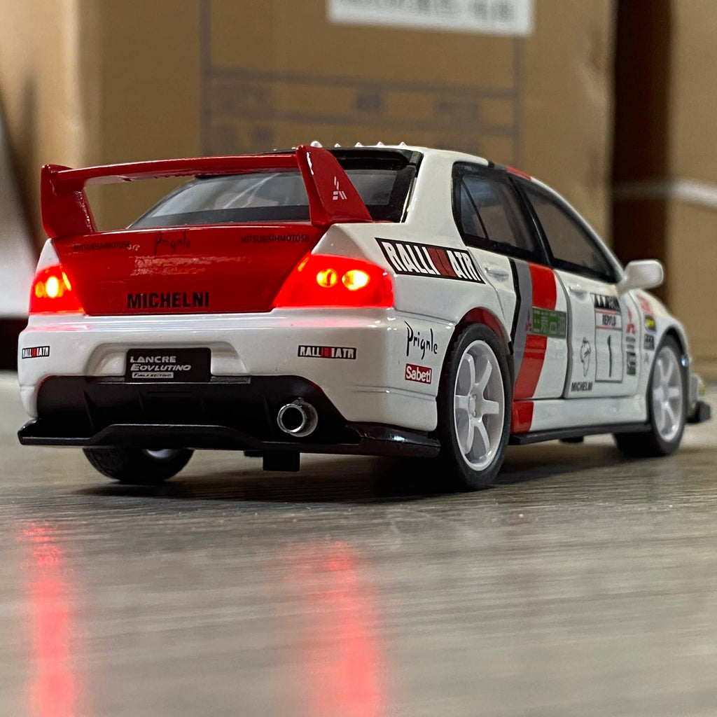 MITSUBISHI LANCER EVOLUTION EVO RALLYE - Coche de aleación 1:32