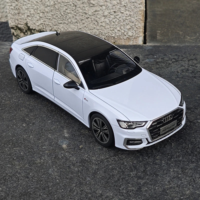 AUDI A6L - Coche de aleación 1:18