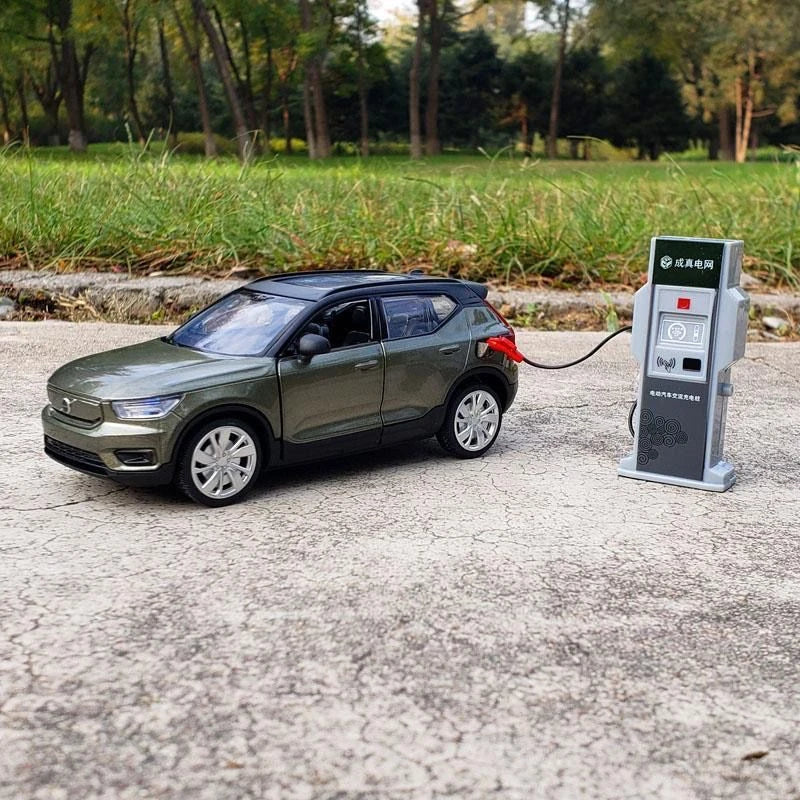 VOLVO XC40 - Coche de aleación 1:32