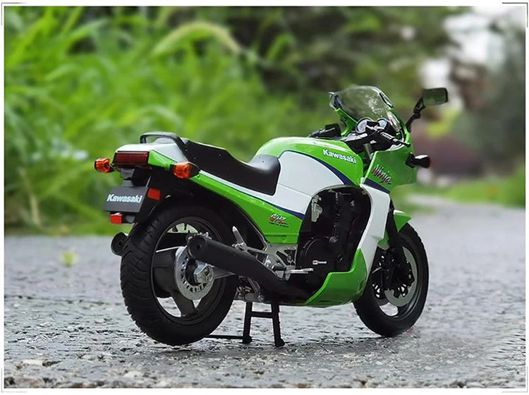 KAWASAKI NINJA GPZ900R - Moto de aleación 1:12