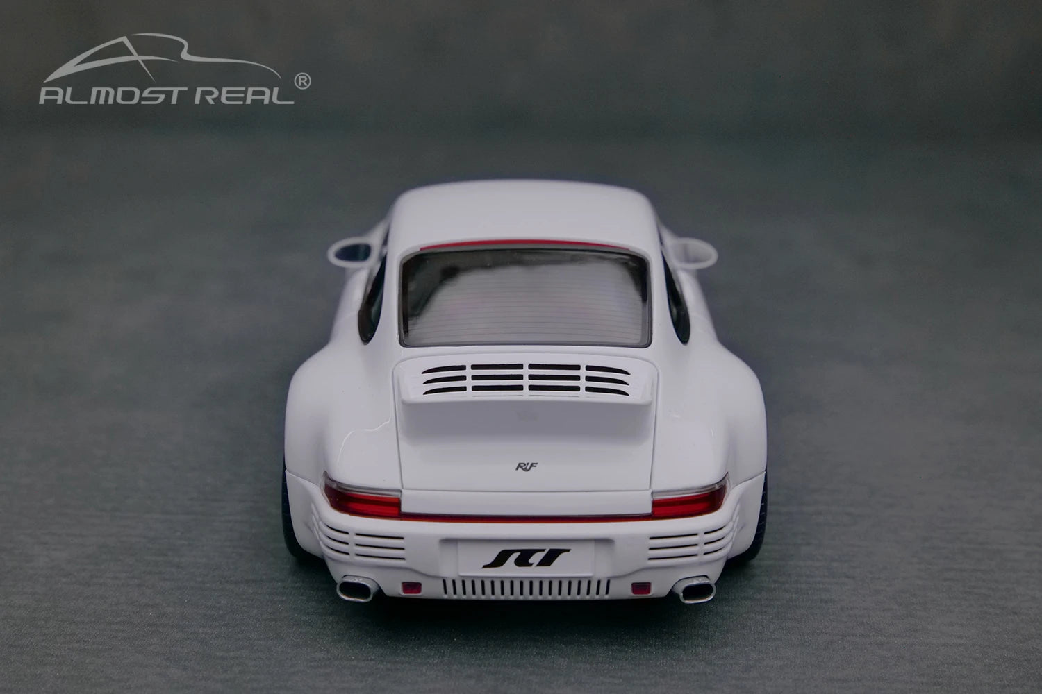 PORSCHE RUF SCR - Coche de aleación 1:18