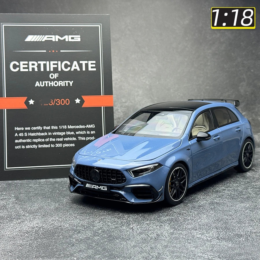 MERCEDES AMG A45S - Coche de aleación 1:18