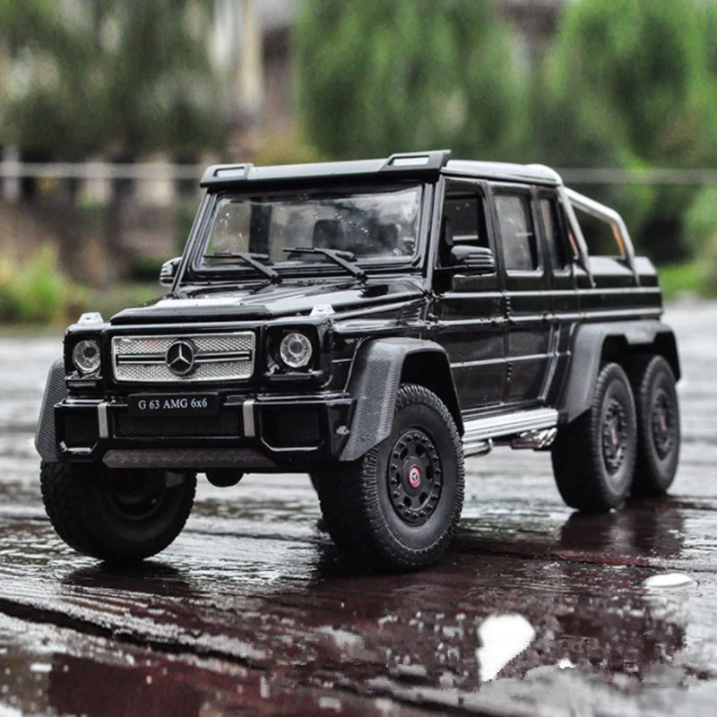MERCEDES BENZ G63 AMG 6X6 - Coche de aleación 1:24