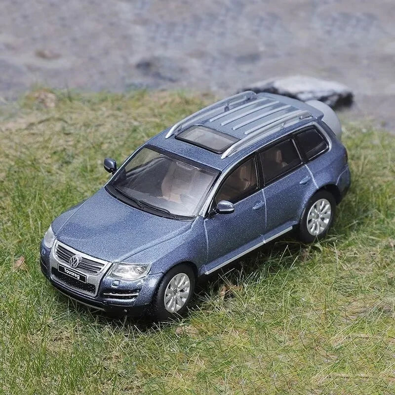 VOLKSWAGEN TOUAREG R50 - Coche de aleación 1:64
