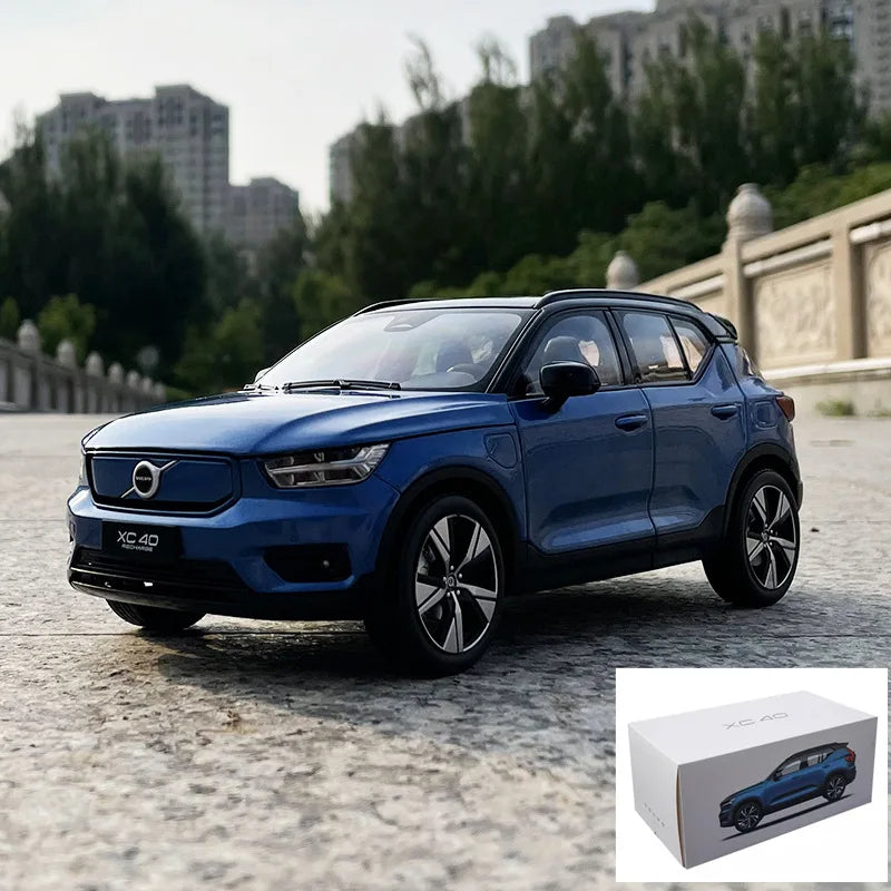VOLVO XC40 - Coche de aleación 1:18