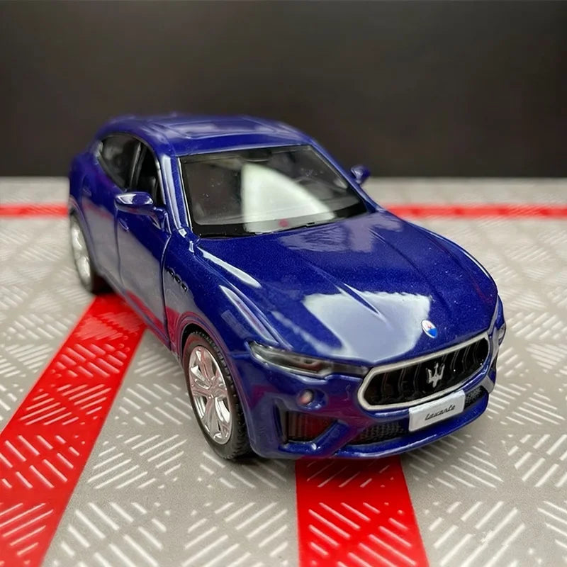 MASERATI LEVANTE - Coche de aleación 1:36