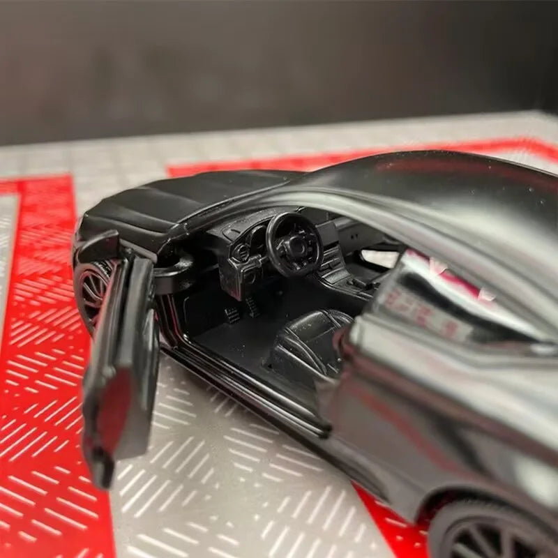 MERCEDES BENZ AMG C63S - Coche de aleación 1:36