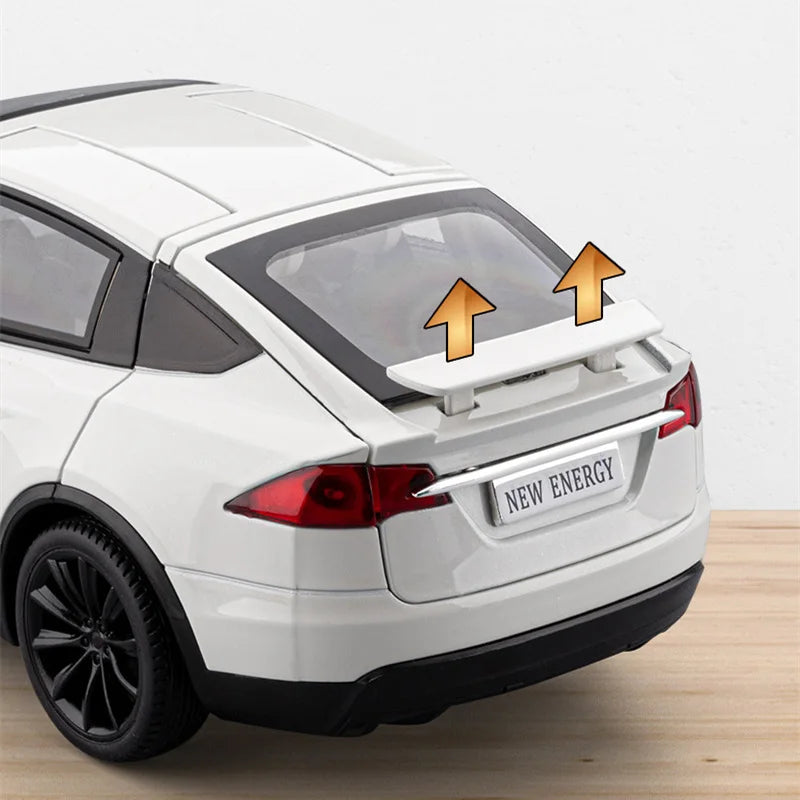 1:24 2025 TESL Model X Alloy Car Model Diecast Metal Car Vehicles Model Simulation Sound and Light Collection Childrens Toy Gift