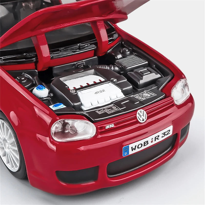 VOLKSWAGEN GOLF GTI R32 - Coche de aleación 1:24